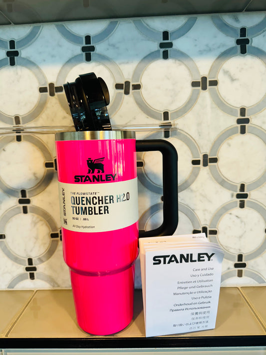 Stanley The FLOWSTATE Quencher Tumbler 30 OZ Color: Neon Pink