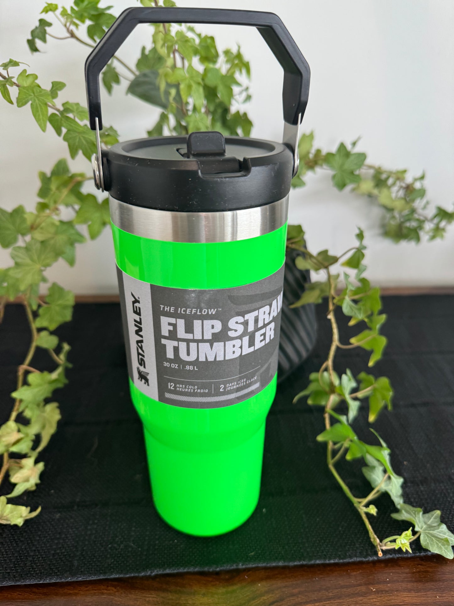 Stanley Iceflow Flip Straw Tumbler 30 OZ Color: Neon Green